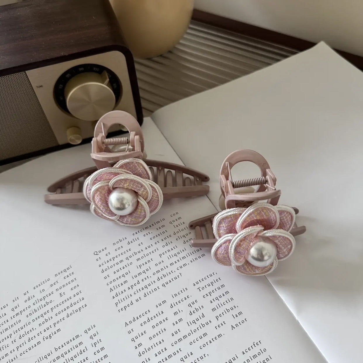 Vintage Floral Hair Clip