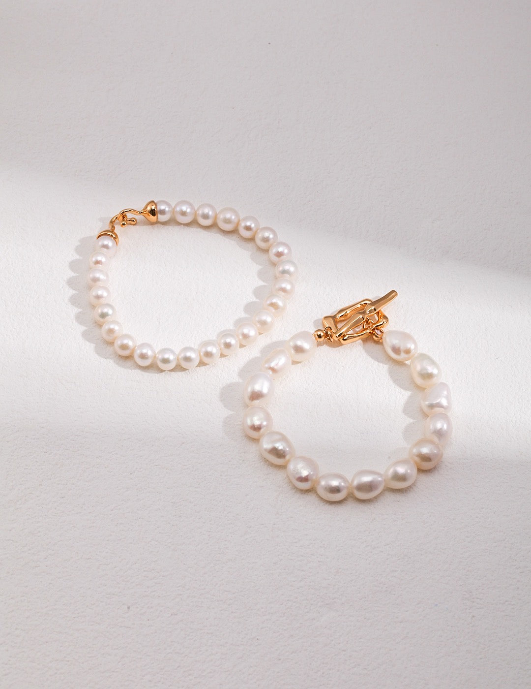 Baroque Pearl Bracelet: Elevate Your Elegance