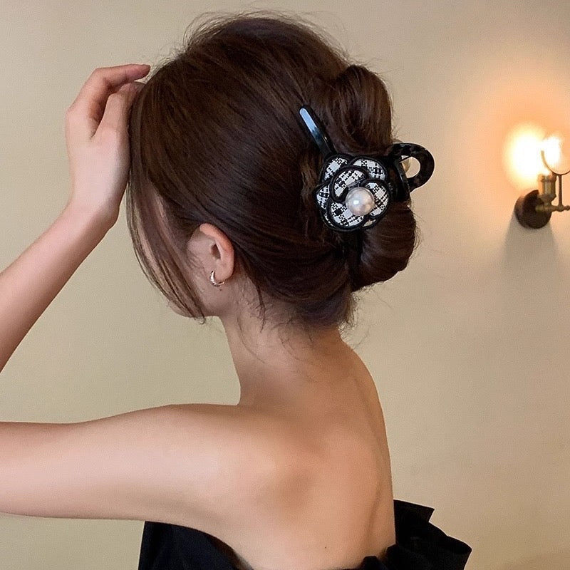 Vintage Floral Hair Clip