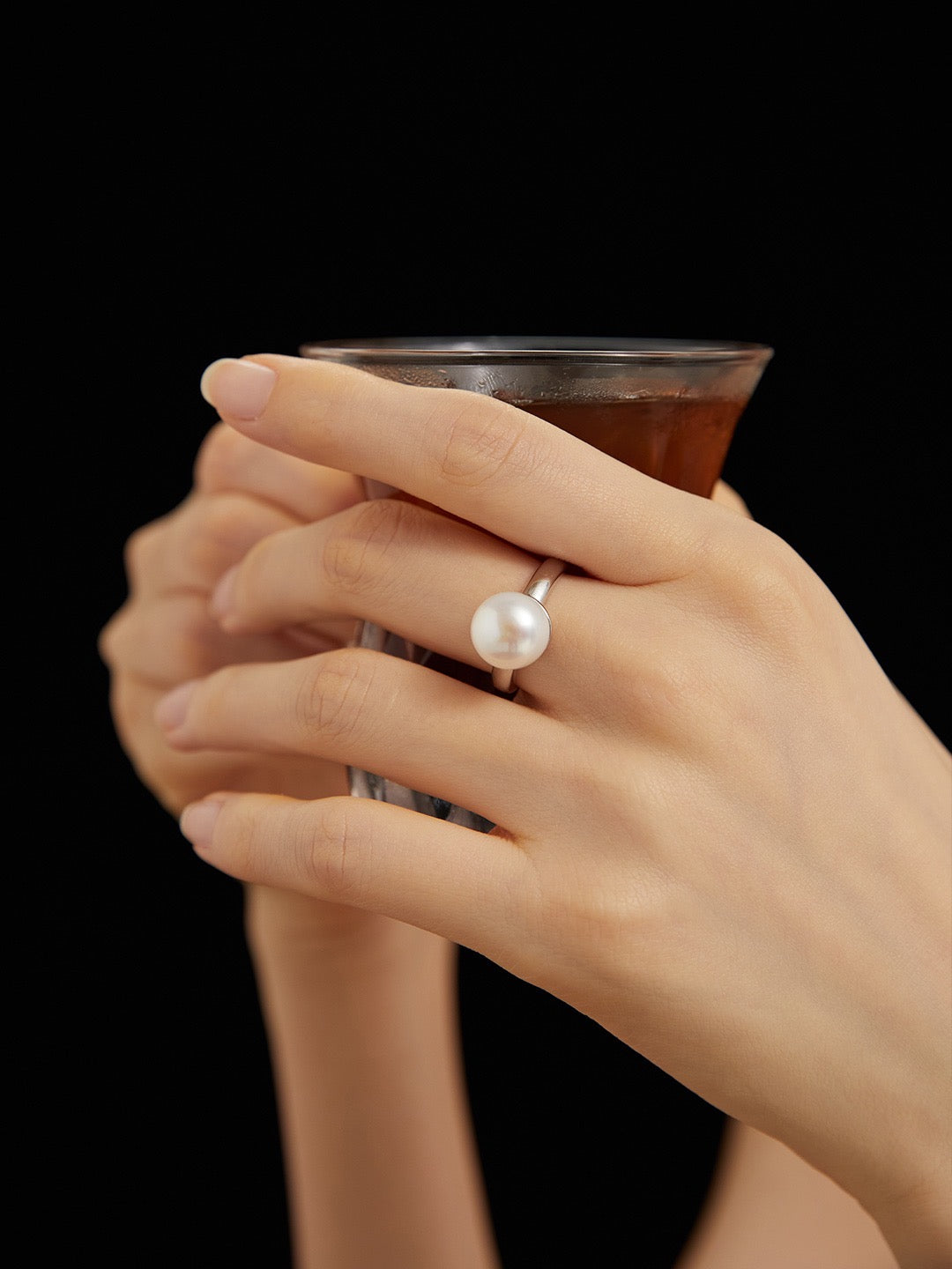 Pure Pearl Ring: Elegance Redefined
